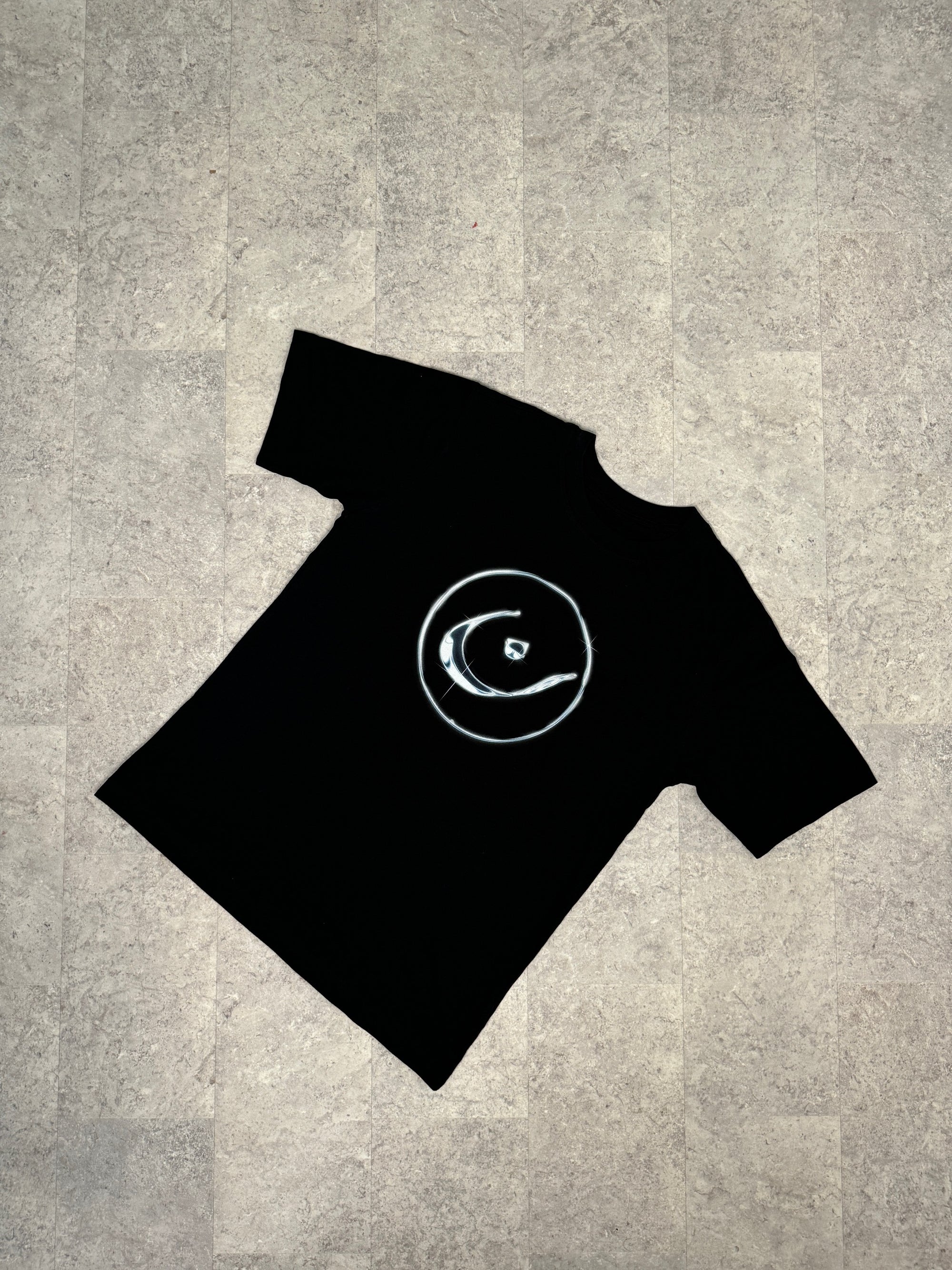 ن (noon) t-shirt