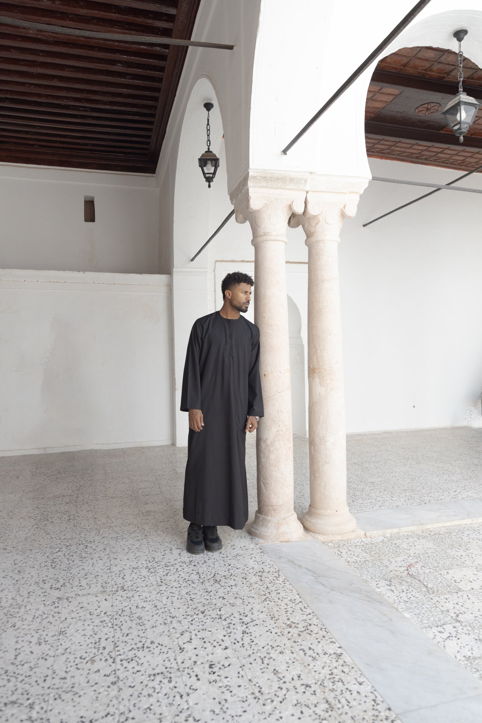 Drape-Cut Thobe - Black